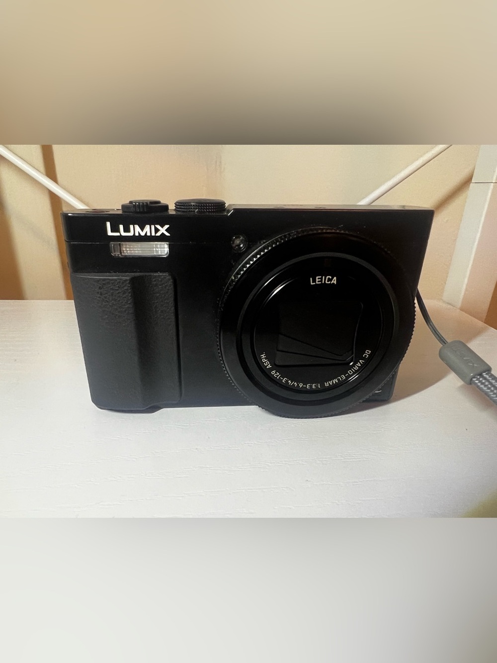 Lumix Panasonic DMC-ZS50 Leica DC Vario-Elmar lens 2015 (black)